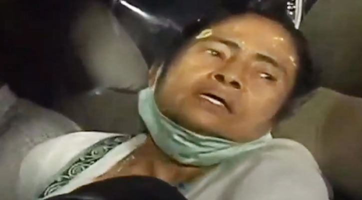 Mamta wounded in Nandigram, allegedly thrown