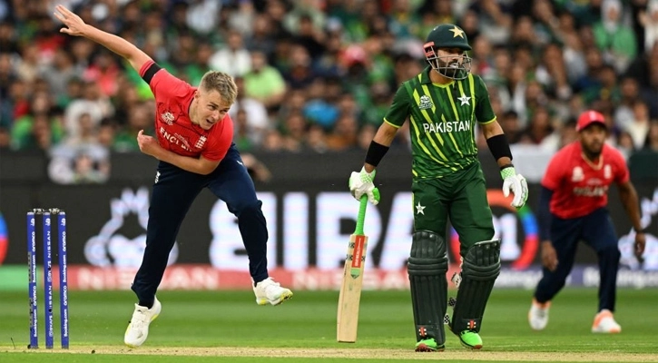 Stingy England restrict Pakistan to low total in final