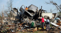 26 dead as tornado tears across Mississippi