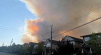 Wildfire forces thousands of people to evacuate in eastern Canada