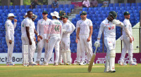 Bangladesh crumble to 102/8, trails S Africa by 473 