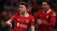 Liverpool twice fight back with 10 men to deny Fulham