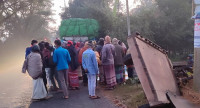 Three killed, five injured in Pabna truck crash