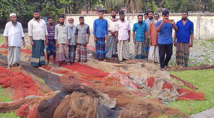 স্বেচ্ছায় ১৫টি নিষিদ্ধ বেহেন্দি জাল সমর্পণ