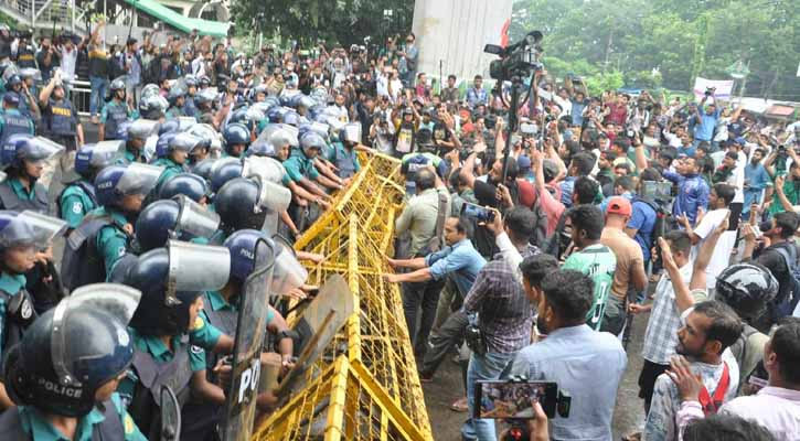 সহিংসতায় নিহত পুলিশ সদস্যদের তালিকা প্রকাশ