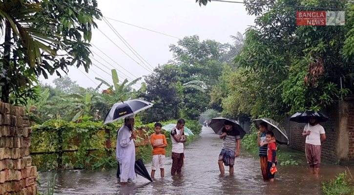 টানা বৃষ্টি-মুহুরী নদীর পানিতে প্লাবিত নোয়াখালীর বিভিন্ন এলাকা