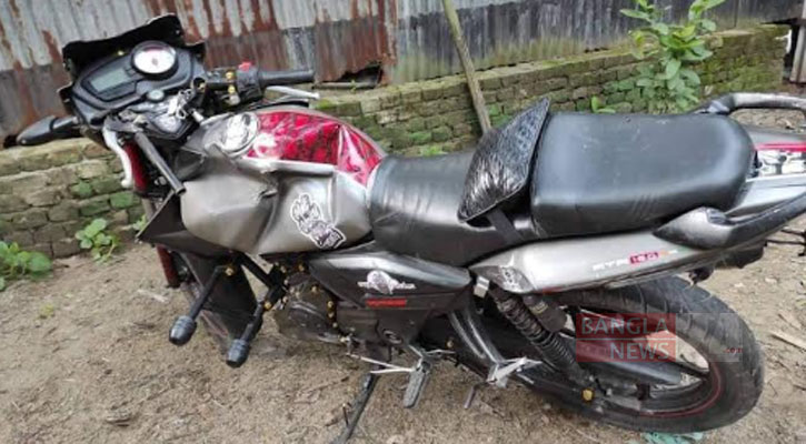 ঝিনাইদহে দুই মোটরসাইকেলের সংর্ঘষে নিহত এক