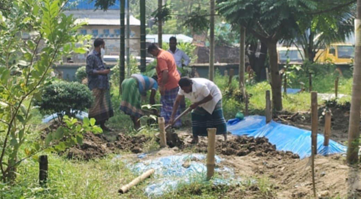 ছাত্র আন্দোলনে নিহত হৃদয়ের মরদেহ ৩ মাস পর কবর