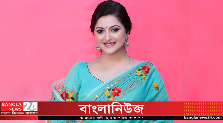 সুখবর দিলেন পরীমণি