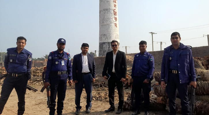 চুয়াডাঙ্গায় ৪ ইটভাটাকে জরিমানা