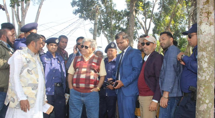 নৌপথে কোনো অরাজকতা চলবে না: উপদেষ্টা সাখাওয়াত