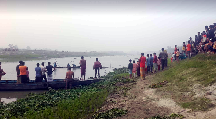 সিরাজগঞ্জে ফুলজোড় নদীতে ডুবে তিন স্কুলছাত্র  নিখোঁজ 