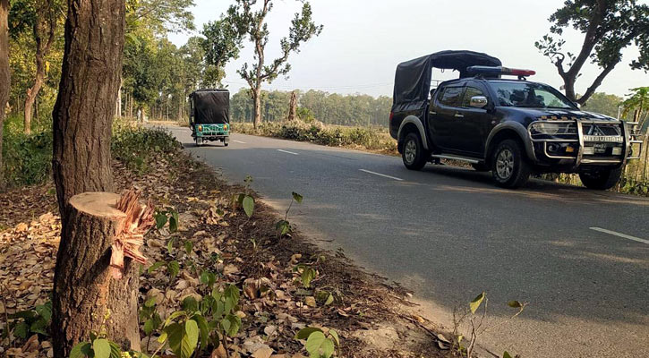 শিক্ষা সফরের ৪ বাসে ডাকাতি