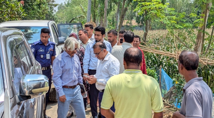 চীনের উপহারের হাসপাতাল নির্মাণের লক্ষ্যে রংপুরে তিস্তার চরাঞ্চল পরিদর্শন