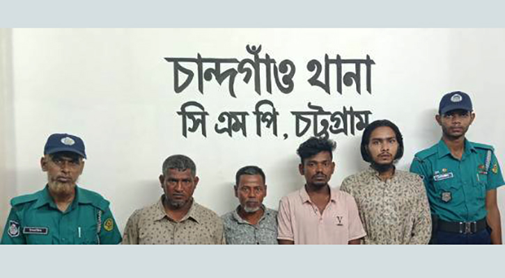 ব্যাটারিচালিত রিকশাচালকদের সঙ্গে সংঘর্ষ, গ্রেপ্তার আরও ৪ জন