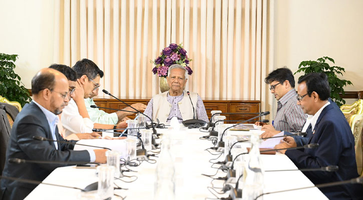 চট্টগ্রাম বন্দরের সক্ষমতা বৃদ্ধির উদ্যোগ ত্বরান্বিত করার নির্দেশ