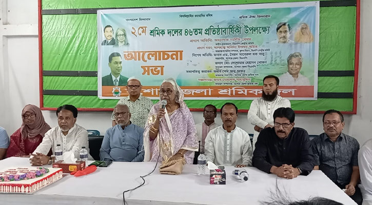 লড়াই ছাড়া শ্রমিকদের অধিকার আদায় হয় না: নার্গিস বেগম