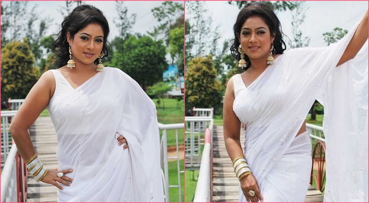 দেশে আসার ব্যাপারে যা জানালেন শাবনূর