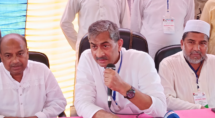 উপদেষ্টার ওপর পানির বোতল ছুড়ে মারা ষড়যন্ত্রের অংশ: এ্যানি
