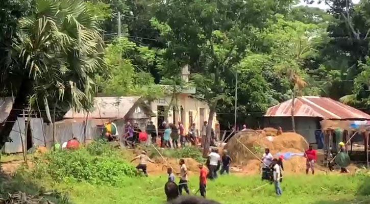 কোটালীপাড়ায় দুপক্ষের সংঘর্ষ, আহত ৩০