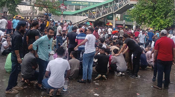 সাম্য হত্যার বিচার চেয়ে বৃহস্পতিবারও ছাত্রদলের শাহবাগ অবরোধ