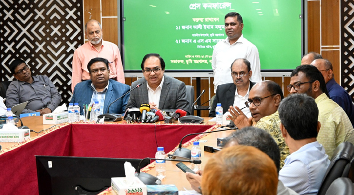 হয়রানিমুক্ত ও জনবান্ধব ভূমি সেবা ব্যবস্থা প্রতিষ্ঠা করতে মন্ত্রণালয় বদ্ধপরিকর