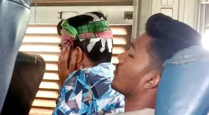 চলন্ত ট্রেনে পাথর নিক্ষেপ, মাথা ফাটল রাবি শিক্ষার্থীর