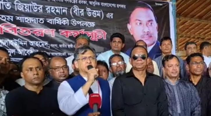 ডিসেম্বরের মধ্যেই নির্বাচন দেওয়ার সুস্পষ্ট ঘোষণার আশা করি: সালাহউদ্দিন 