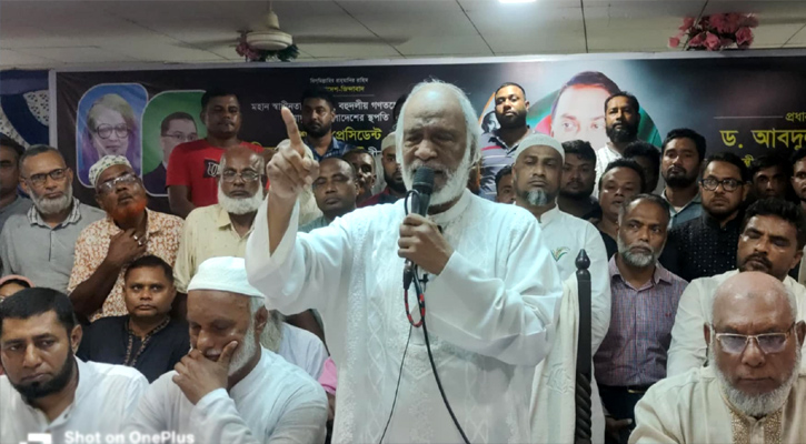 বিএনপি গণতন্ত্রে বিশ্বাস করে বলেই নির্বাচন চায়: মঈন খান