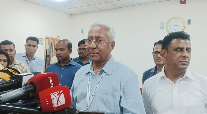 আদালতের নির্দেশনা পেলে জামায়াত-ইশরাক নিয়ে সিদ্ধান্ত: ইসি সচিব