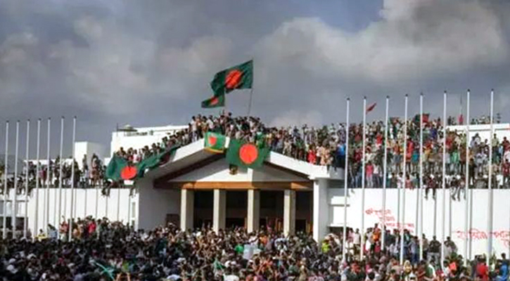 যে রায় ঘিরে আন্দোলনে পতন হয় শেখ হাসিনার