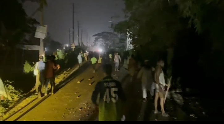 ব্রাহ্মণবাড়িয়ায় ‘টিস্যু চাওয়াকে’ কেন্দ্র করে সংঘর্ষ, আহত ১৫