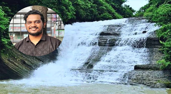 রূপসী ঝরনায় এবার প্রাণ গেল কলেজছাত্রের