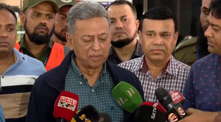 গণতন্ত্র ফেরাতে দ্রুত নির্বাচন চায় বিএনপি: আমীর খসরু