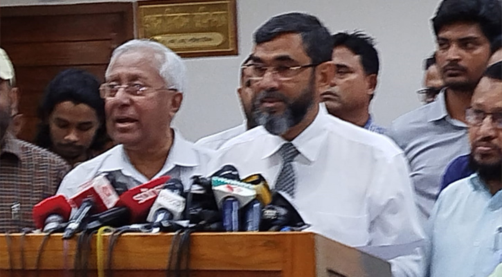 নির্বাচনি প্রচারে পোস্টার নিষিদ্ধ: ইসি