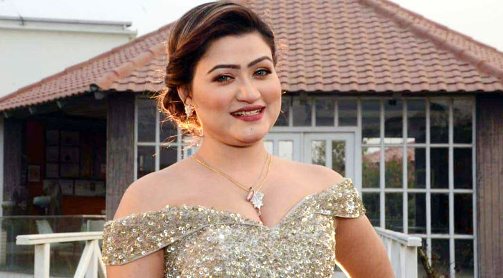 বিয়ের পিঁড়িতে বসতে চলেছেন  নায়িকা তানহা মৌমাছি