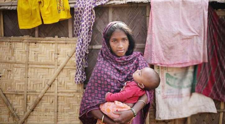 মাছে ভাতের উপকূলে পুষ্টিহীনতায় কিশোরীরা!