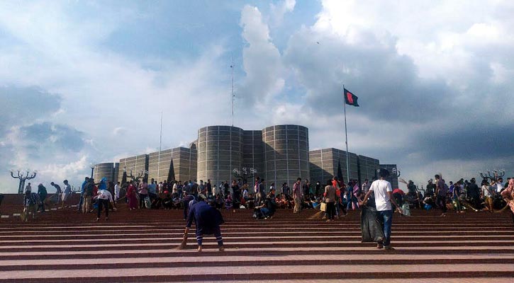 ৫ আগস্ট, ছাত্র-জনতার রক্তস্নাত বিজয়ের দিন