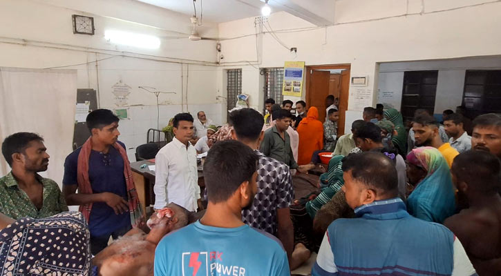 নড়াইলে দুপক্ষের সংঘর্ষ, আহত ৩০