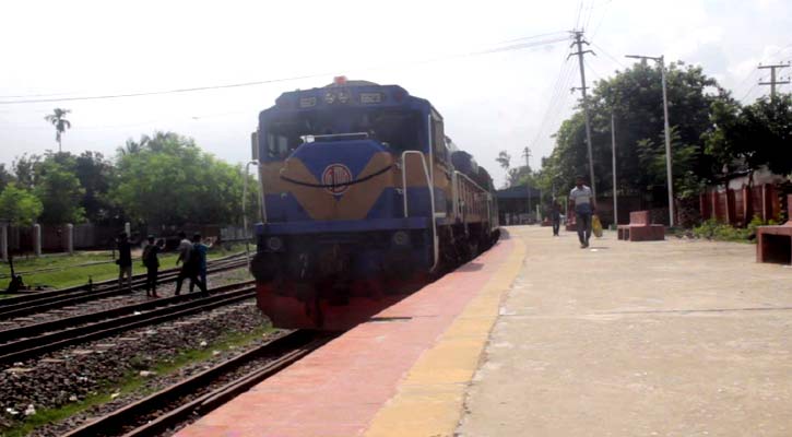 ৪ ঘণ্টা পর ঢাকা-ময়মনসিংহ ট্রেন যোগাযোগ সচল