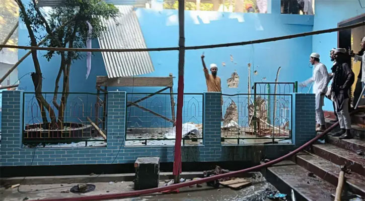 ‘লাশ তুলে পোড়ানো মানবজাতির মর্যাদায় আঘাত’
