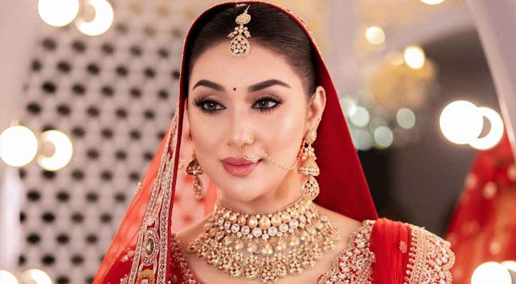 রানিরা কাউকে অনুসরণ করে না: অপু