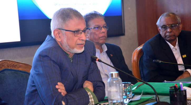 বাণিজ্য চুক্তি নিয়ে দরকষাকষিতে বাংলাদেশ দুর্বল: ড. আনিসুজ্জামান 