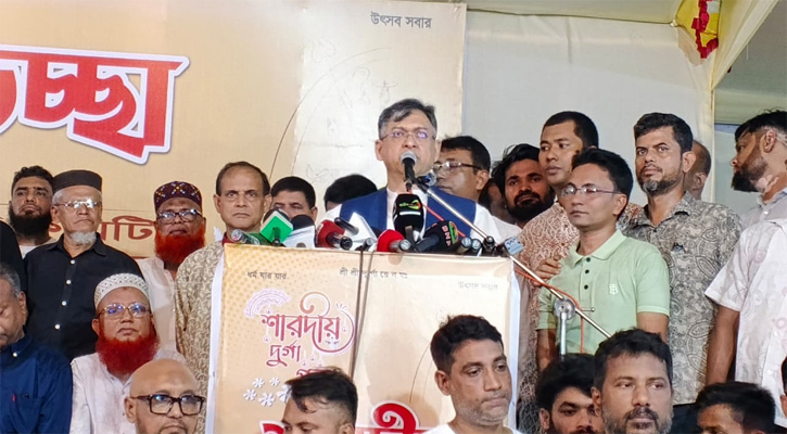 একটি গোষ্ঠী ধর্মের ভিত্তিতে জাতিকে বিভাজিত করতে চায়: সালাহউদ্দিন