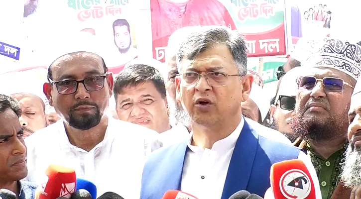 যারাই ষড়যন্ত্র করবে জনগণ তাদের প্রতিহত করবে: সালাহউদ্দিন