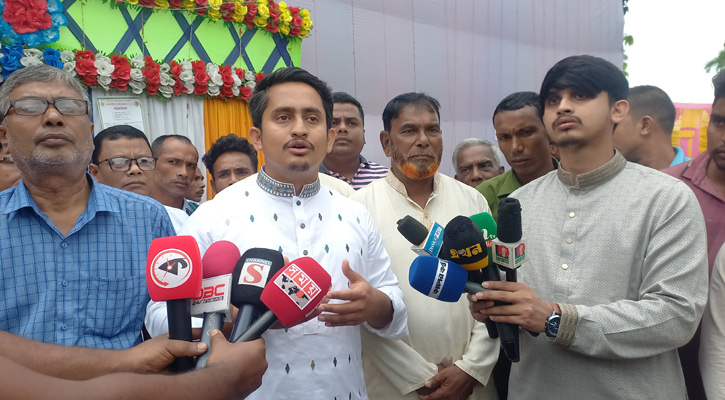 আ.লীগের বিষয়ে কোনো ছাড় নয়: সারজিস আলম