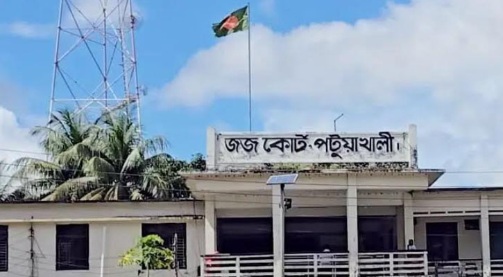 জুলাই শহীদের মেয়েকে ধর্ষণ: তিন আসামির কারাদণ্ড